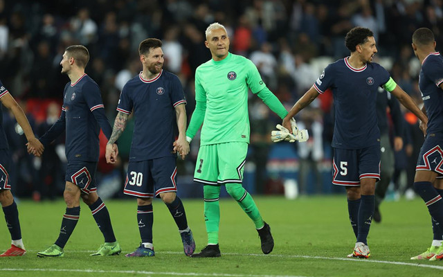 包含里程碑夜！勒沃库森状态回暖；法甲转会期刷纪录；话题不断；数据趋势出现新变化的词条